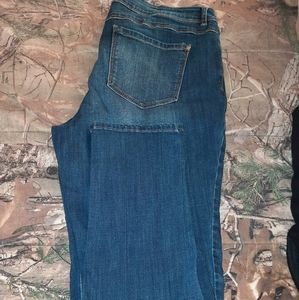 EST 1946 DENIM Jeans